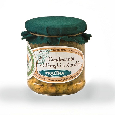 confezione con condimento funghi e zucchine 